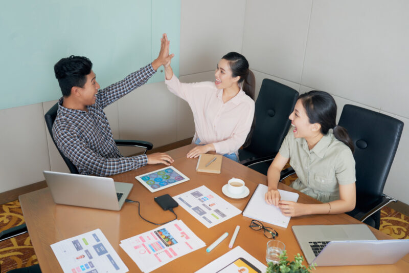 Best Small Business Insurance Plans for Startups (2026 Guide)
